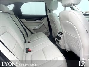 Jaguar F- PACE 2.0 Phev S  panoramic Roof  2 Year - Image 4