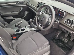 Renault Megane  PLAY BLUE DCI 115 - Image 4
