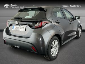 Toyota Yaris Luna - Image 2