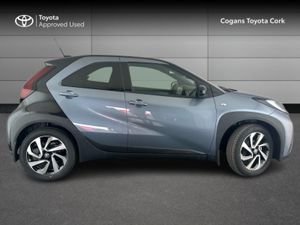 Toyota Aygo X 1.0 Design - Image 3
