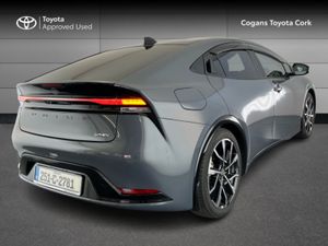 Toyota Prius 2.0 - Image 2