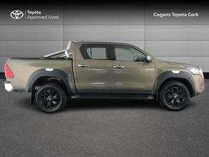 Toyota Hilux 2.4 SR5 DOUBLE CAB 4DR - Image 3