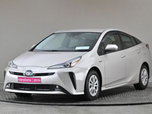 Toyota Prius 1.8 Hybrid  2tone Interior reverse C - Image 3