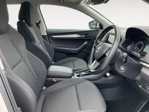 Skoda Karoq AMBITION 1.6 TDI 115HP D DSG 4DR - Image 4