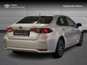 Toyota Corolla HYBRID LUNA SPORT - Image 2