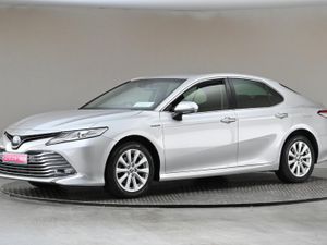 Toyota Camry 2.5 Hybrid  reverse Cam park Sensors - Image 4