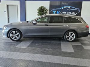 17 MERCEDES BENZ E-CLASS 220 ESTATE SE PREMIUM + - Image 4