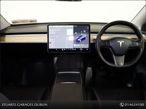 Tesla Model Y Long Range AWD 5DR - Image 4