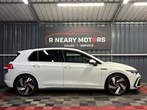 2023 Volkswagen Golf 2.0 GTI 245Bhp DSG - Image 4