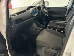 Volkswagen Caddy Cargo BUS TDI 102HP Manual 6spee - Image 3