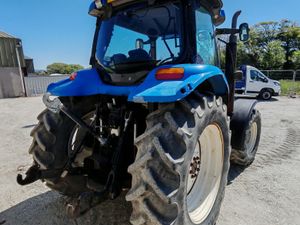 New Holland TS100 - Image 4