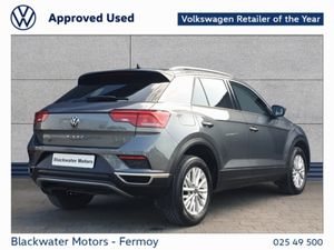 Volkswagen T-Roc 1.0TSI 110BHP DESIGN WITH REARVIE - Image 4