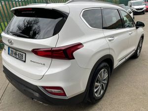 Hyundai Santa Fe Executive Plus 7 Seat 5DR - Image 4