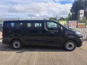 Opel Vivaro 9 Seater bus 120 BHP - Image 4
