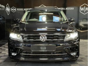 Volkswagen Tiguan 2.0 TDI 150HP RLINE / SUNROOF / - Image 4