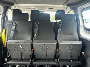 Opel Vivaro 10 Seater coach - Image 3