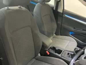 Volkswagen Golf L 2.0 TDI MANUAL 6SPEED FWD 115HP - Image 4