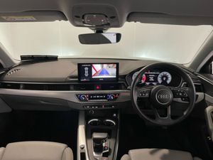 Audi A4 SPORT 35 TDI MHEV S-A - Image 3