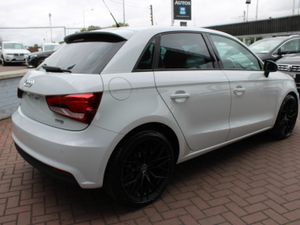 AUDI A1 1.0 TFSI SPORT PLUS 5DR HATCHBACK AUTOMATI - Image 4