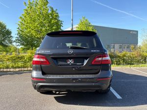 Mercedes-Benz GLE AMG AUTO *SHADOW EDITION *FRESH - Image 4