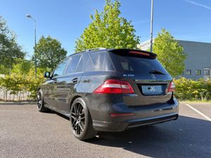 Mercedes-Benz M-Class ML250 AMG AUTO *SHADOW EDITI - Image 3