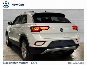 Volkswagen T-Roc Style 1.0 TSI 116BHP *ORDER YOUR - Image 4
