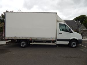Volkswagen Crafter Box Body & Tail Lift CVRT 06/26 - Image 2