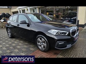 BMW 1 Series 118i SE 5DR Automatic - Image 3