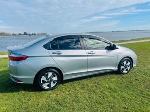 Honda Grace 1.5 Hybrid Auto - Image 3