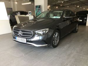 Mercedes-Benz E-Class E220d Only 8000 Km - Image 4