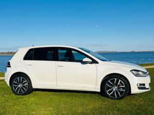 Volkswagen Golf 1.4 Highline Low Mileage Finance - Image 3