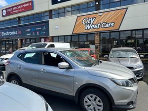 Nissan QASHQAI 1.2 PET Only 74000KLMS///I Irish O - Image 3