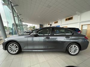 BMW 3-Series 2.0 Diesel Automatic - Image 4