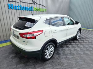 2015 Nissan Qashqai 1.5 DSL - Image 3