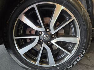 Nissan X-Trail Tekna-awd-4x4-seven Seater-tekna T - Image 3