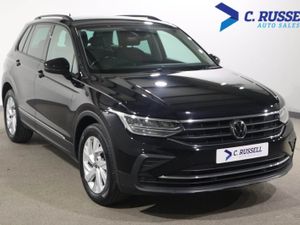 Volkswagen Tiguan Diesel Estate - Image 3