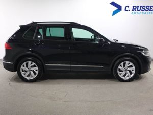 Volkswagen Tiguan Diesel Estate - Image 4
