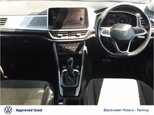Volkswagen T-Roc 1.5TSI 150BHP STYLE WITH EASY OPE - Image 3