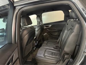 Audi Q7 3.0 TDI 218 Q TIP S LINE 4DR A - Image 4