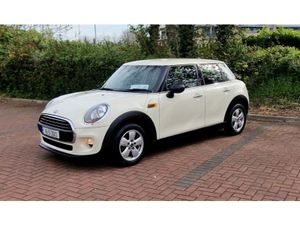 MINI HATCH Xs12 4DR Auto 205 ONE - Image 4
