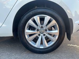 Volkswagen Golf Trendline 1.2 TSI Manual 5speed 8 - Image 3