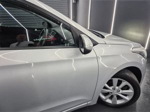 Hyundai i20 Deluxe 5DR - Image 3