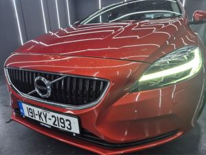 Volvo V40 D3 Momentum ED AT 5DR Auto - Image 4