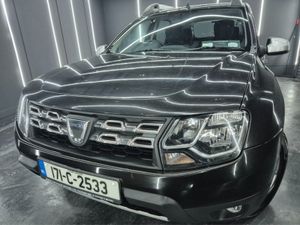 Dacia Duster Signature 1.5 DCI 110 4X 4DR - Image 3