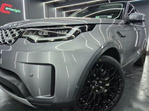 Land Rover Discovery 3.0 SD6 HSE VAN  43950 inc v - Image 3