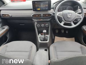 Dacia Sandero Stepway TCe 90 Stepway Prestige - Image 4