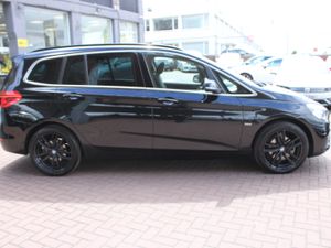 BMW 218I1.5i SELUXURY 7 SEATER MPV AUTOMATIC PAN R - Image 3