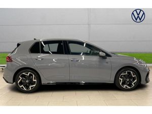 Volkswagen Golf R-LINE 2.0 TDI 150HP Automatic - Image 3