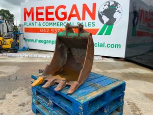 24" STRICKLAND BUCKET...45mm PINS......1222t. - Image 2