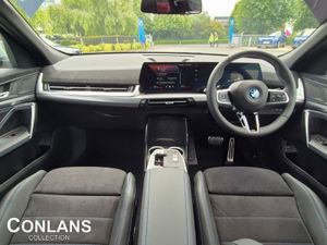 BMW iX2 e Drive 20 M Sport - Image 4